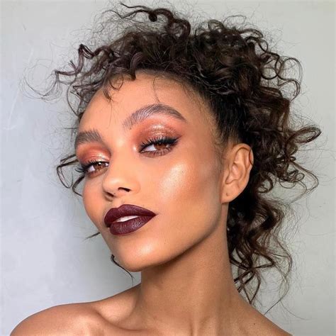 11 Bold Makeup Looks You Can Create on Your Own