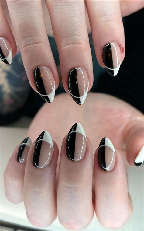 Czarno-białe paznokcie – 30 pomysłów na manicure black&white