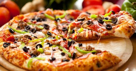Como fazer uma pizza como as da PIZZA HUT!