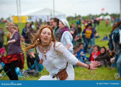 Ethnic music editorial stock image. Image of russia, dance - 25217404