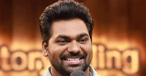 comedian zakir khan announces long break   tours