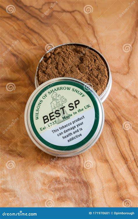 Dry Snuff A Smokeless Tobacco Made From Ground Tobacco Leaves De Stock ...