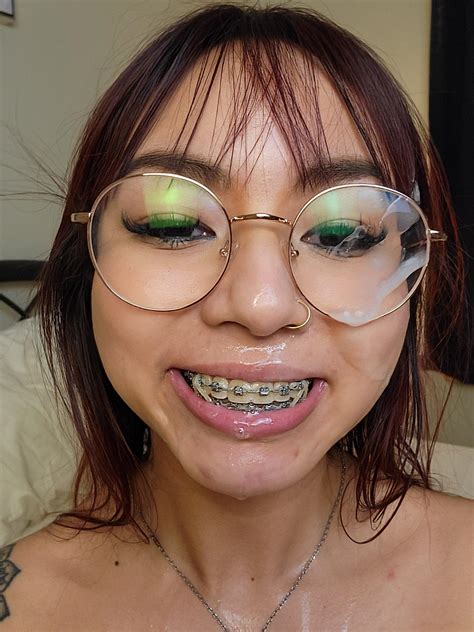 Got a little messy : r/amateurcumsluts