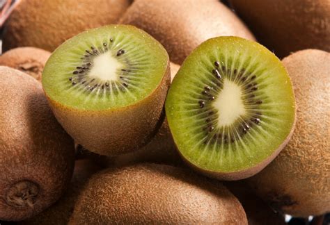 Kiwi É Fruta Acida - Frutas ácidas: cuáles son y sus beneficios - Blog Frutas Charito