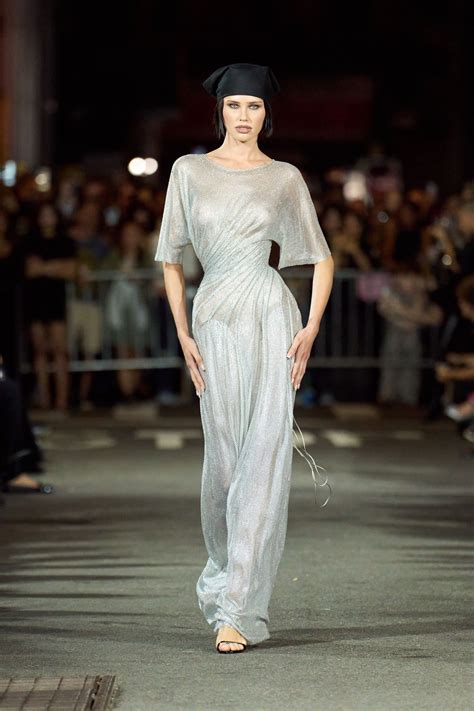 Sydney Sweeney Has a Super Sparkly Take on Naked Dressing | Vogue