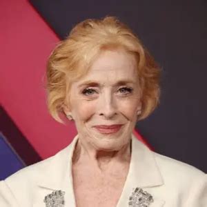 Holland Taylor: Age, Net Worth, Relationships & Biography - Mabumbe
