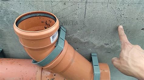 Прокладка гильз для электричества, воды и канализации под плитой ...