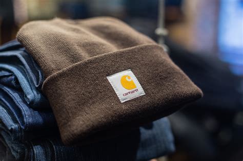 Carhartt - Оригинальная коллекция бренда Carhartt в Санкт-Петербурге