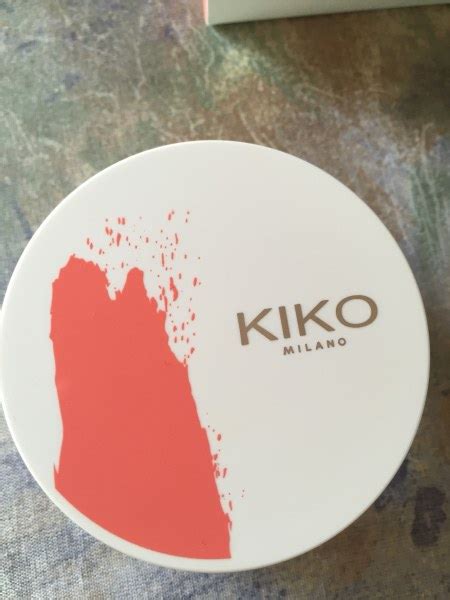 Минеральная пудра KIKO Velvet loose Рассыпчатая с эффектом шелкового ...