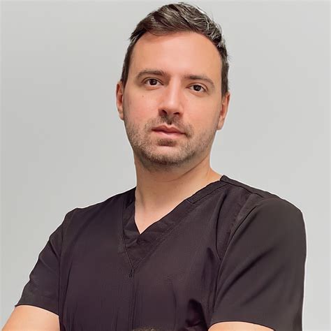 Dr. Robert Mariași » Enayati Medical City