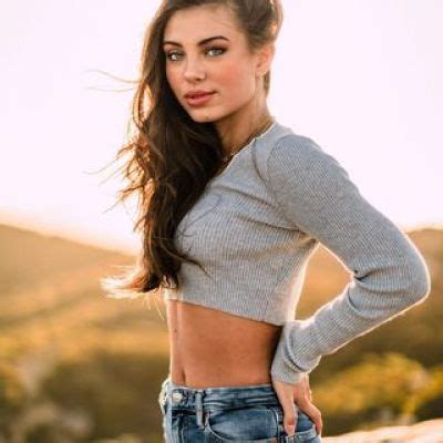 caitlin carmichael net worth