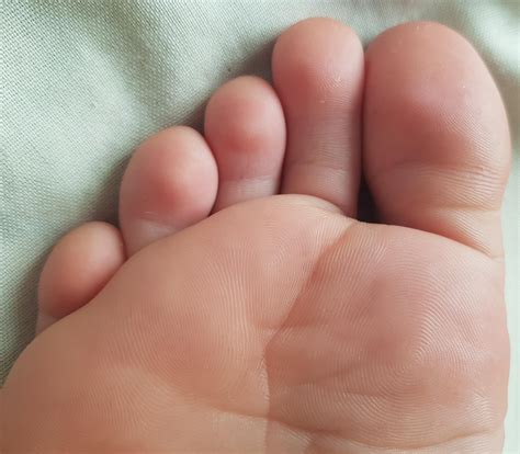 do you have more of her feet? (telegram feet) : r/FemaleFeet