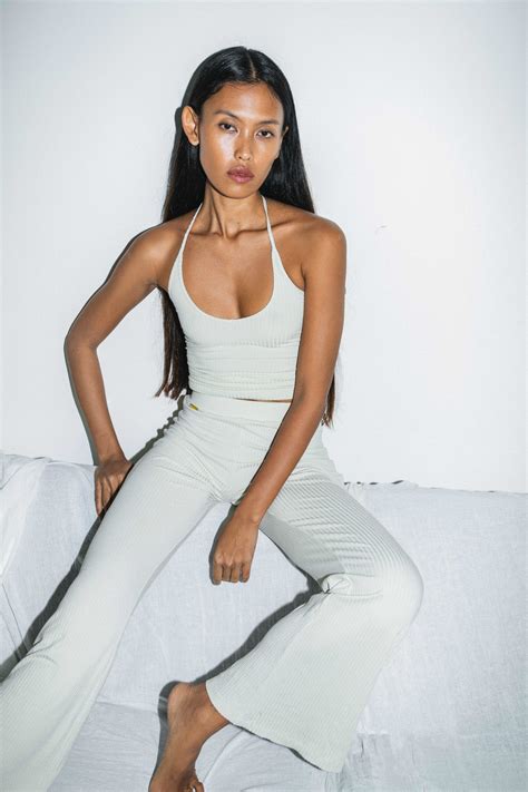 Studio K- Sustainable yoga wear