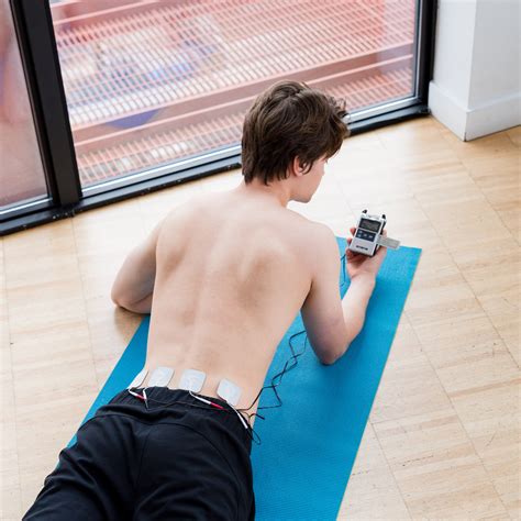 TENS Therapy vs. Traditional Pain Management - TENS 7000