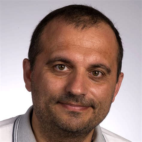 Deutscher Seitentitel – Prof. Dr. Dr. Vladimir Todorov