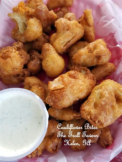 Fleur de Lolly: Dining Out Southeast: The Troll Tavern and Restaurant