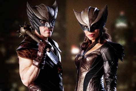 'Legends of Tomorrow': First Look at Hawkman and Hawkgirl