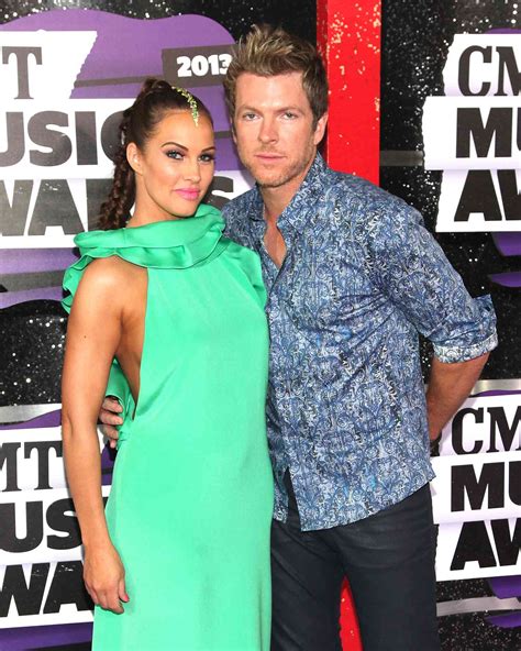 Inside Rascal Flatts' Joe Don Rooney and Wife's Contentious Divorce