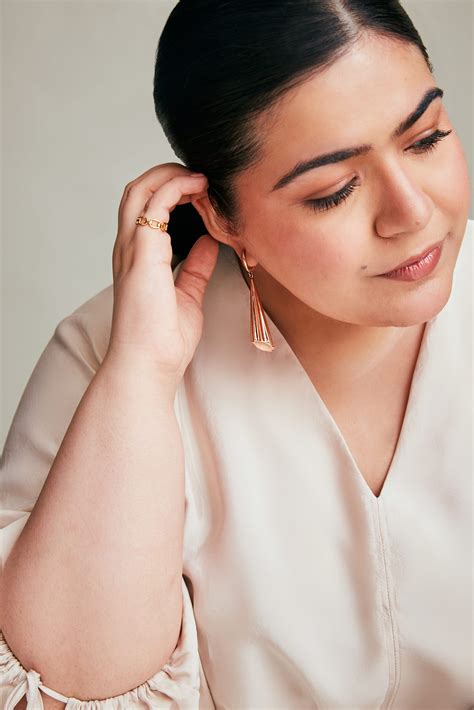 Introducing Harnidh Kaur, a start-up operator, poet and author whose