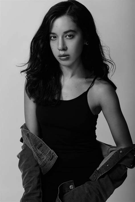 Samantha Lear - Model... - Samantha Lear - Model and Actress