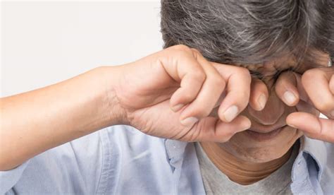 Picor de ojos, conoce sus causas y cómo aliviarlo | Ocumed