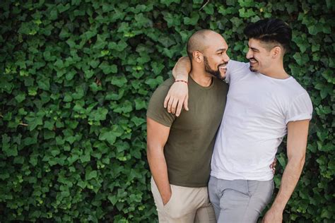 Download Gay Men By Hedge Wallpaper | Wallpapers.com