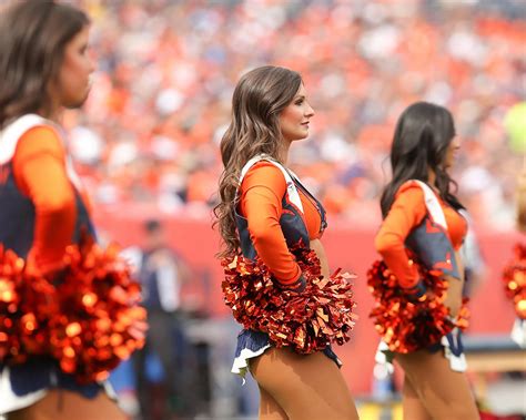 Denver Broncos Cheerleaders Photos from Week 2 – Ultimate Cheerleaders