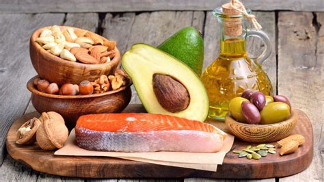 5 корисних жирних продуктів, які незаслужено "демонізуються"