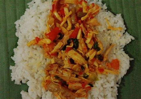 Resep Nasi Bakar Ayam Suwir Pedas oleh Vivi Adhitya - Cookpad