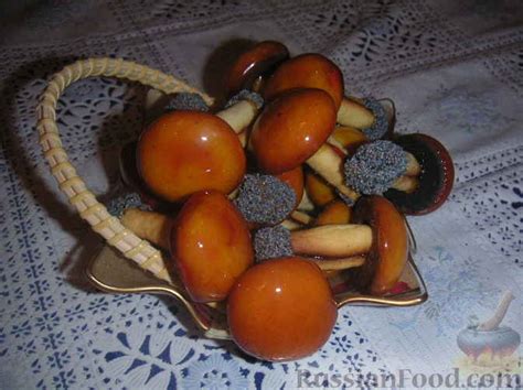 Рецепт: Печенье "Грибочки" на RussianFood.com