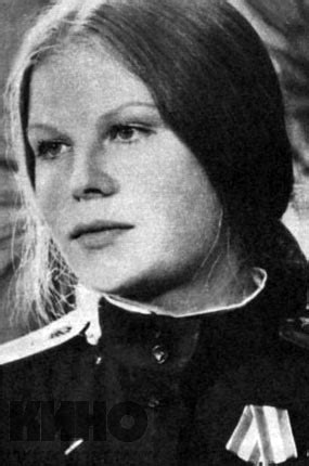 Яна Друзь — биография, фильмография актрисы