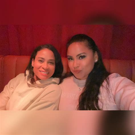 Jamie Riley & Stephanie Tejada : r/HotFemaleComedians