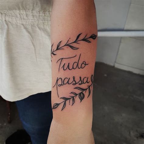 Tatuagens Com A Frase Tudo Passa - Tatuagem tudo passa: 80 ideias para usar como inspiração
