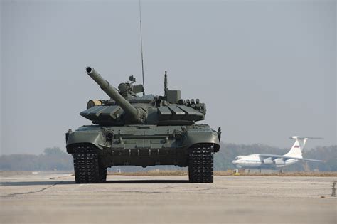 Tenk T-72