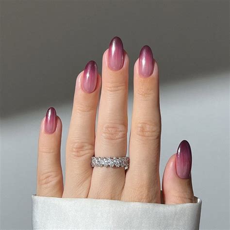 Unhas Esfumadas Em Degradê - As unhas em degradê são a nova tendência das apaixonadas por nail art ...