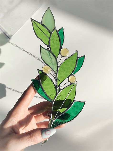 Stained glass monstera leaves suncatchers – Artofit