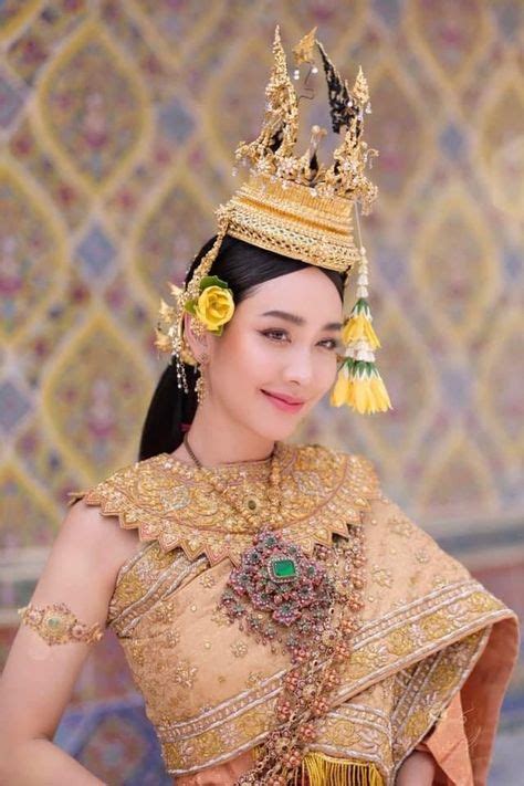 Traditional Fashion