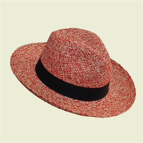 Sombrero Natural – Rojo Torcido – Toka Calidad y Elegancia