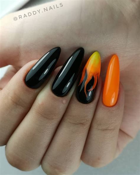 красивый дизайн ногтей на длинные ногти - uniformcustomize