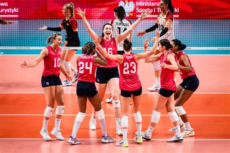 usa womens volleyball roster olympics  elena sheelah