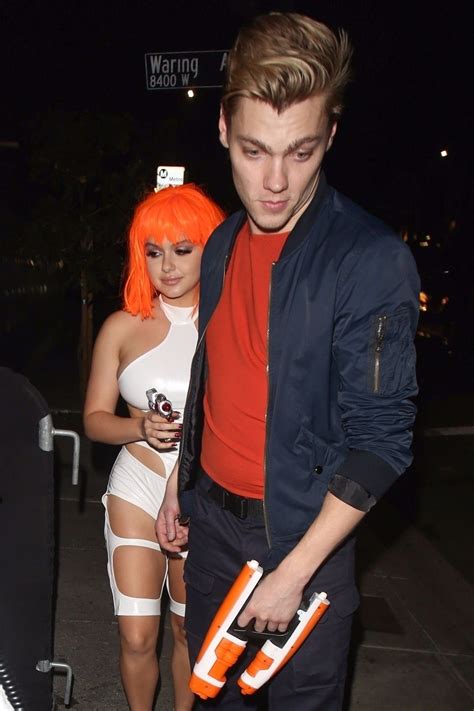 Ariel Winter Sexy (18 Photos) | #The Fappening