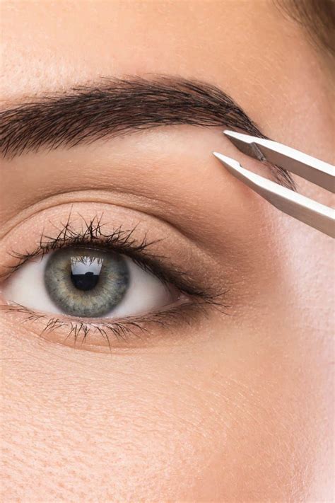 The Complete Guide To Giving Yourself A Makeover