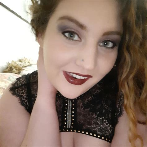 I'm your chubby little slut. 😈 DDLG/AGEPLAY/MOMMY KINK/ Trial link in