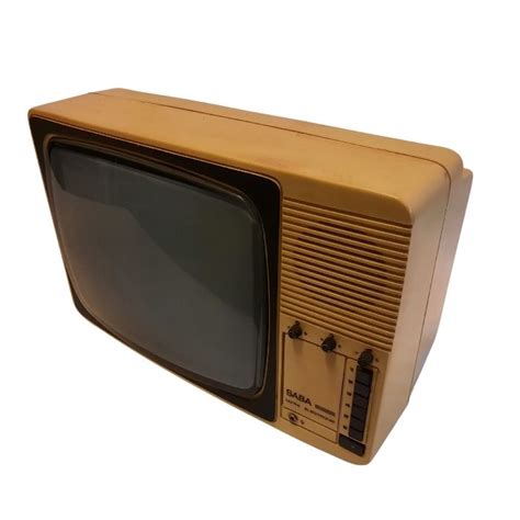 Televisiot (erilaisia) - Intercom Design Oy