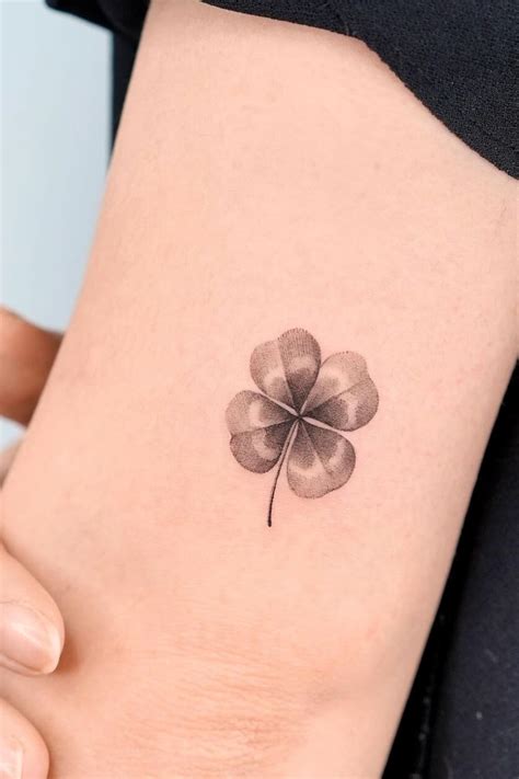 30+ Amazing Four Leaf Clover Tattoo Ideas