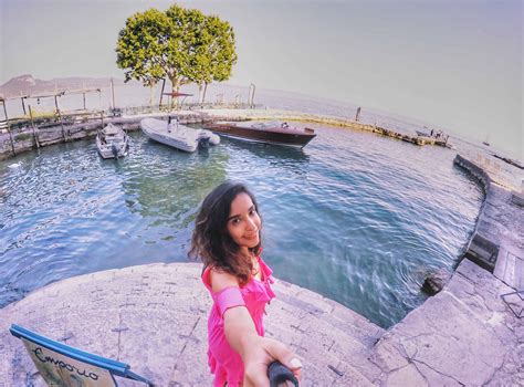 Ten Tips for Women Traveling Alone For The First Time