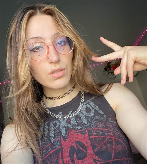 🏳️‍⚧️Faye🏳️‍⚧️ (@gaymergurrl) • Instagram photos and videos