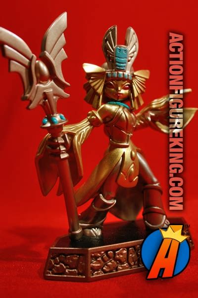 Skylanders Imaginators – Golden Queen Sensei Figure