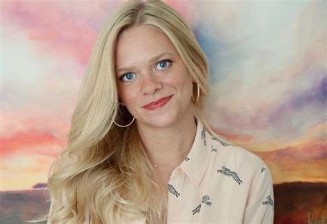 Biography — ASHLEY BENTON