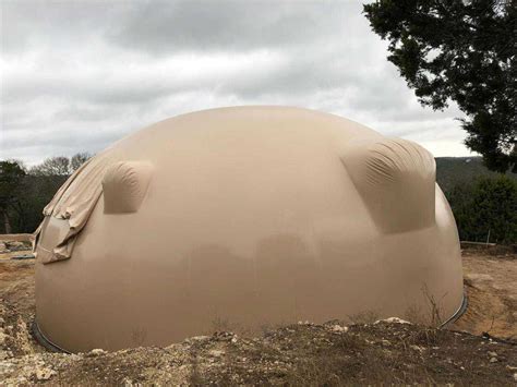 Dome home inflated in Texas | Monolithic.org